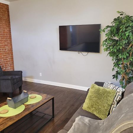 Apartamento Fresh Modern Industrial Split Level Cincinnati Exterior foto