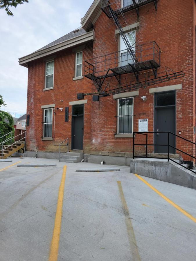 Apartamento Fresh Modern Industrial Split Level Cincinnati Exterior foto